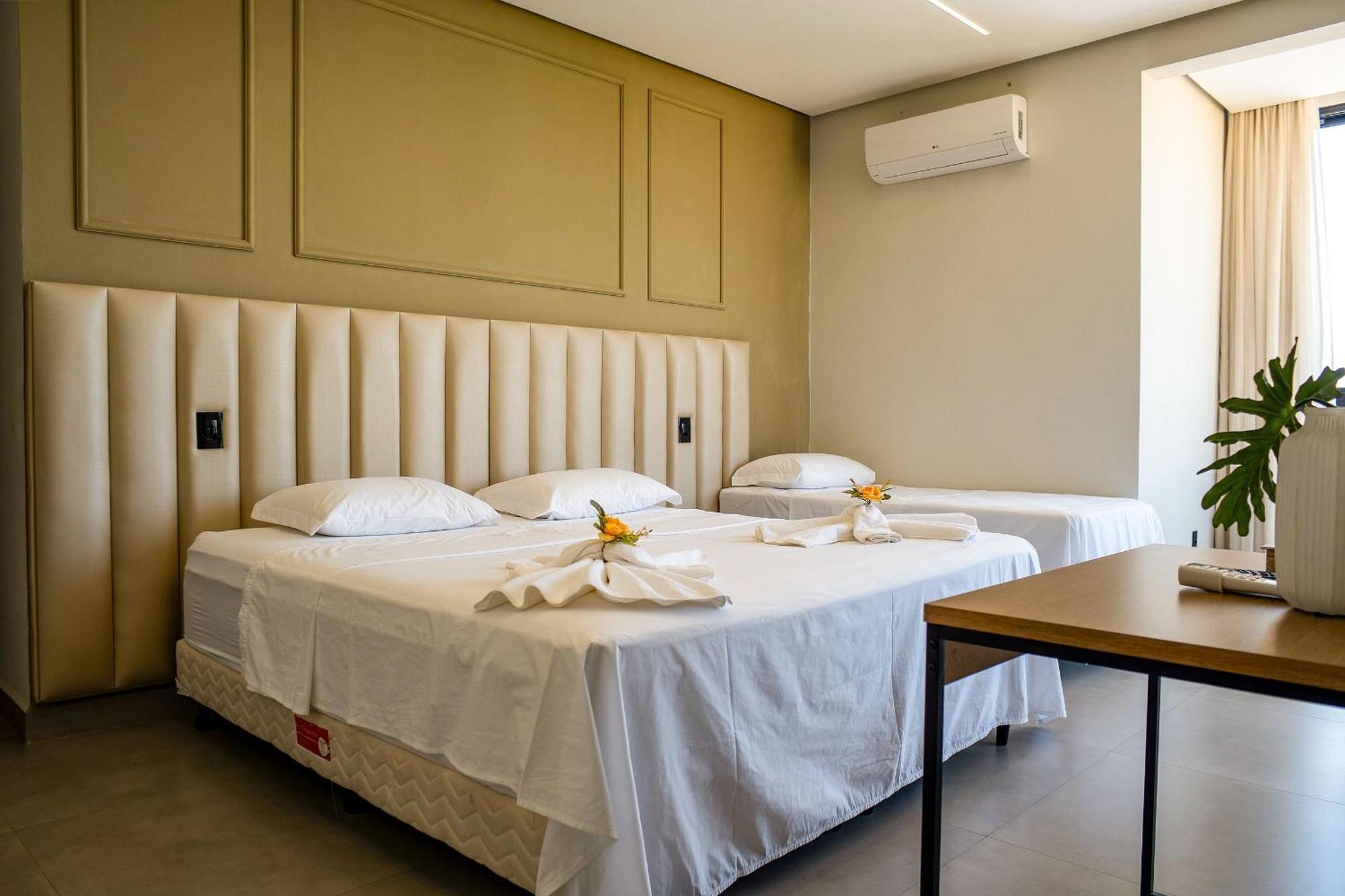 Pousada Com Piscina, Jacuzzi E Com Vista Em Capitolio - Casa Decore Eksteriør bilde
